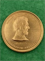 COIN - BRONZE COMMEMORATIVE - ABRAHAM LINCOLN