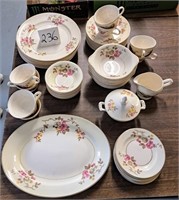 set service for 8 knowles maytag dishes