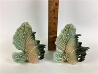 Hull pottery (unmarked) double fish vases from