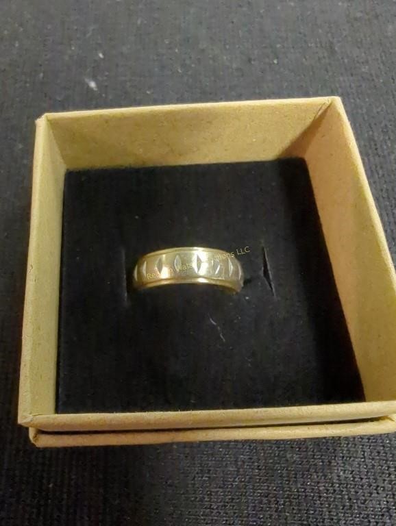 Ladies 14k Gold Ring 2.7 Dwt Size 4.75