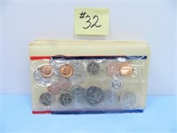 (5) 1990 U.S. Mint UNC Coin D/P Sets