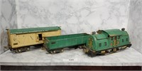 Lionel Standard Gauge 10E Prewar Loco + Cars