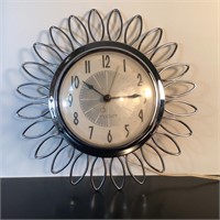 ELECTRIC WALL CLOCK WIRE FLOWER DECORATION