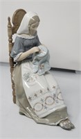 Lladro Lady Sitting Embroider Figurine 11" tall