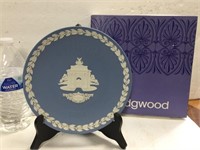 1984 Wedgwood Christmas Plate