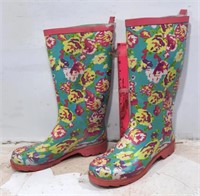 Sz 10  Girls Rubber Boots