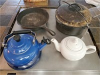 Cast Iron Skillet, Wagner Dutch Oven And More