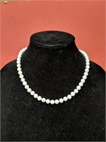 Cultured pearl necklace, 17"