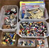 Legos & mini figures Lot