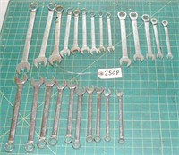 Grouping of  Metric and SAE Wrenches