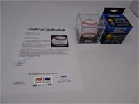 PSA/DNA Certified HOF Joe DiMaggio Signed Baseball