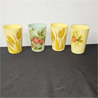 4 VINTAGE CUPS