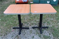 2 TABLES WITH METAL BASES