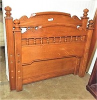 Twin Size Bed Frame with Spindle Accents