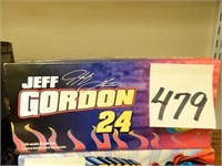 1/24 Action NASCAR #24 Jeff Gordon DuPont 2002 -