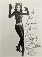 Catwoman Lee Meriwether sigend photo