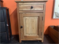 SMALL CABINET-16" WIDE X 24.5" TALL