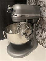 KitchenAid Professional 5 Plus Mixer