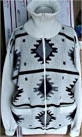 J.B. Buck White Knit Heavy Sweater M NWOT