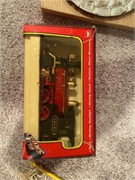 old smokey electric toy train - ne win box