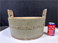 Small Wooden Wash Tub - Nice Green Paint*