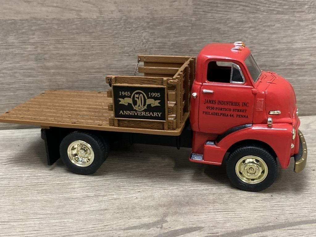 First Gear 1952 GMC Flatbed Die Cast