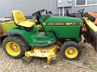 John Deere LX188 Riding Lawn Mower For Parts