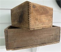 2 dovetailed boxes