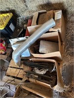 Miscellaneous Pallet -Roof brackets + Square body