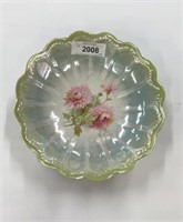 Iridescent porcelain serving bowl