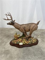 Danbury Mint Quick Retreat deer sculpture by