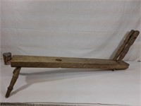 Support de rouet antique en bois