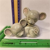 Mice figurine set