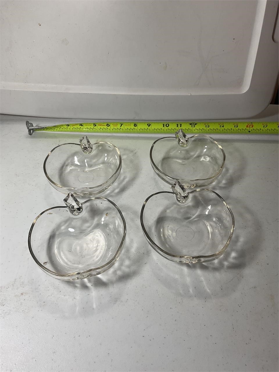 Apple Shaped Serving Bowls x4