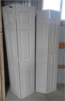 (2) Sets of bifold doors includes 4-panel 24" and