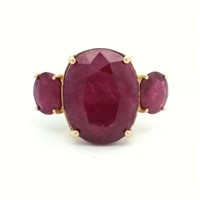 14ct Y/G Ruby 6.66ct ring