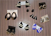 COSTUME PIERCED EARRINGS,  BLACK, GOLD, OTHER