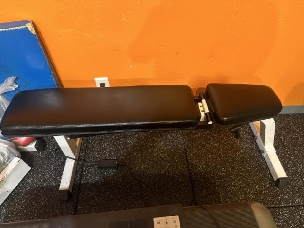 Lot Of (2) Weight Benches