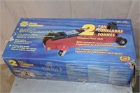 NAPA 2 Ton Compact Floor Jack (new in box)