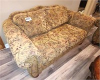 LOVE SEAT, LIKE NEW CONDITION