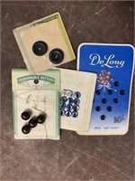 VINTAGE BAG OF BUTTONS