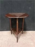 Drop Side End Table 20"x20"x25" tall