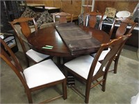 54" Dining Table w6/chairs and 18" leaf