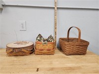 Vintage Picnic Baskets