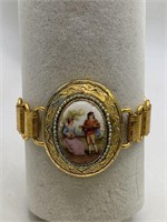 VINTAGE HAND PAINTED CAMEO STYLE BRACELET