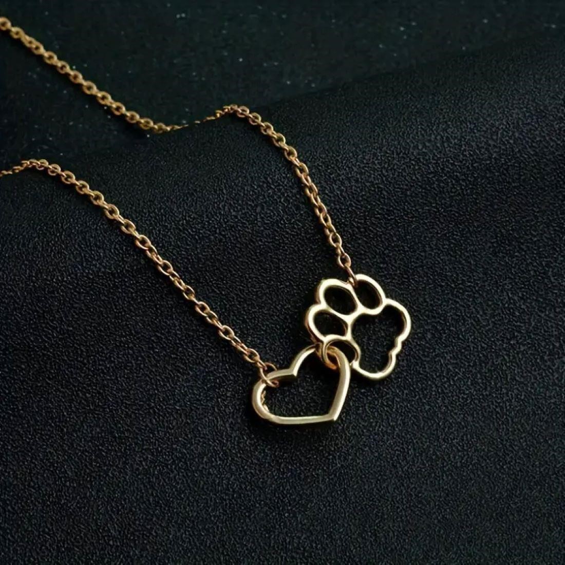 Gold tone Heart & Paws necklace dog lovers