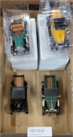 4  VTG. REPLICA  VEHICLES----2  NEW IN BOX