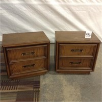 2 Krug nightstands