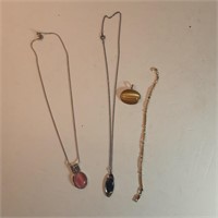 Necklace lot