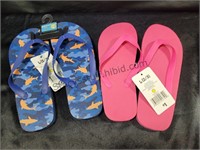 2 Pair Flip Flops SZ 2/3